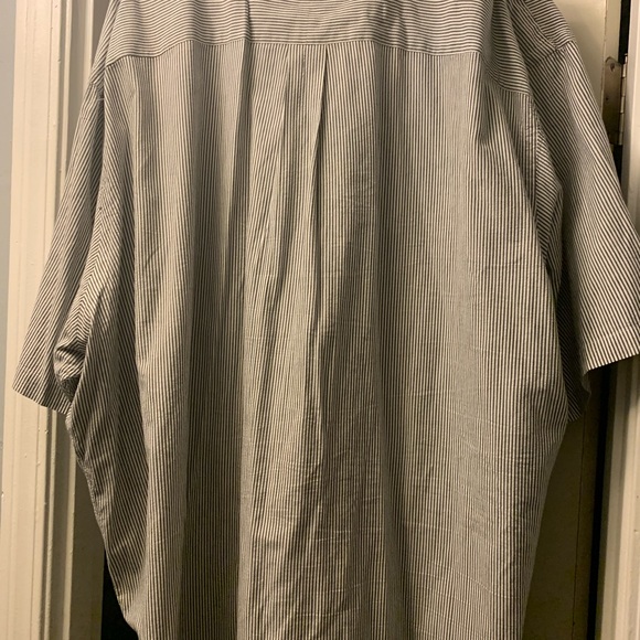 Ralph Lauren Seersucker Button Down Shirt - Picture 3 of 4